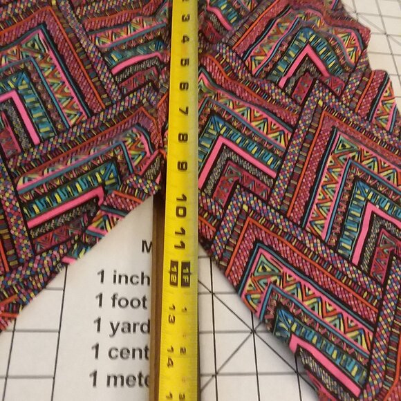 Xhilaration geometric patterned leggings - Picture 4 of 10